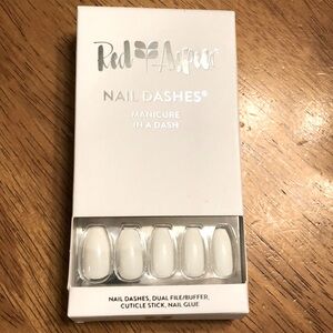 Red Aspen Nina on Cloud 9 Coffin Nails